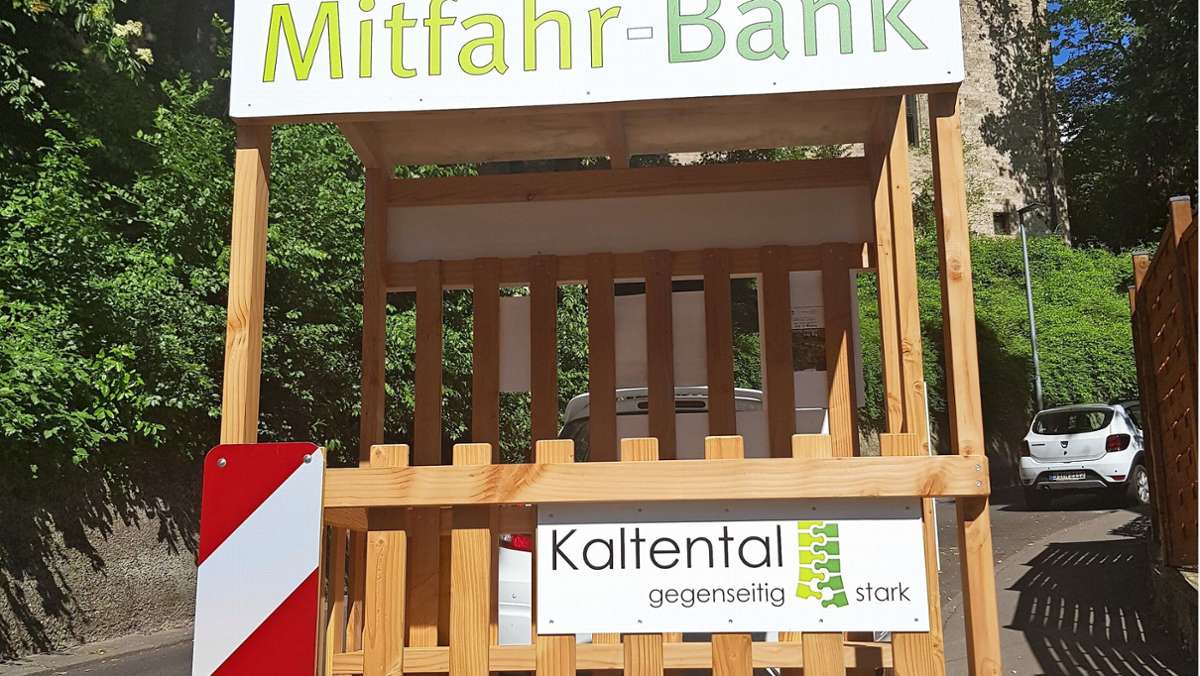 Mitfahr-Bank in Stuttgart: Die ungewöhnlichste Haltestelle Kaltentals