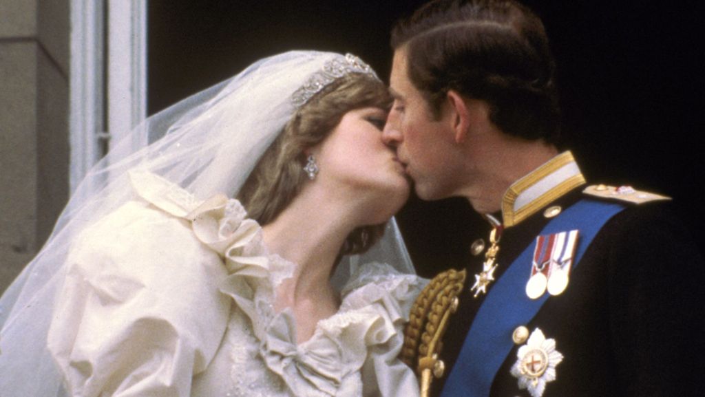 Tag des Kusses: Auf royalen Hochzeiten wird zärtlich geküsst