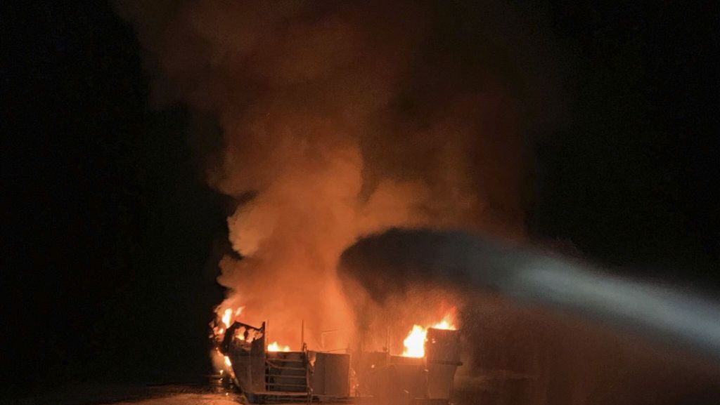 Havarie vor Küste Kaliforniens: Taucherausflug abgebrochen – Boot in Flammen