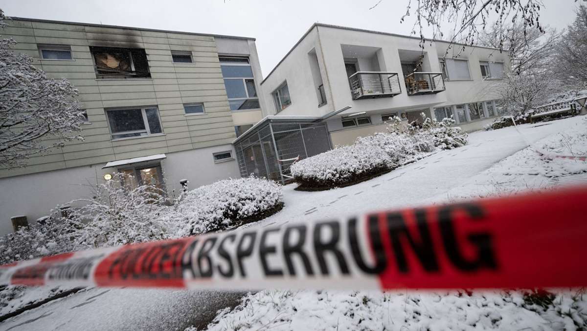 Tödliches Feuer in  einem Pflegeheim: Mutmaßliche Brandstifterin von Reutlingen verweigert Aussage