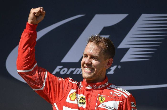 Vettel bis 2020 bei Ferrari unter Vertrag