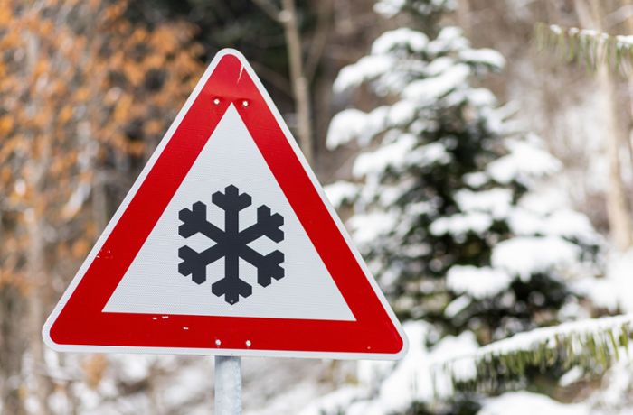 Wintereinbruch im Südwesten: Wetterdienst warnt weiter vor Glatteis in Baden-Württemberg
