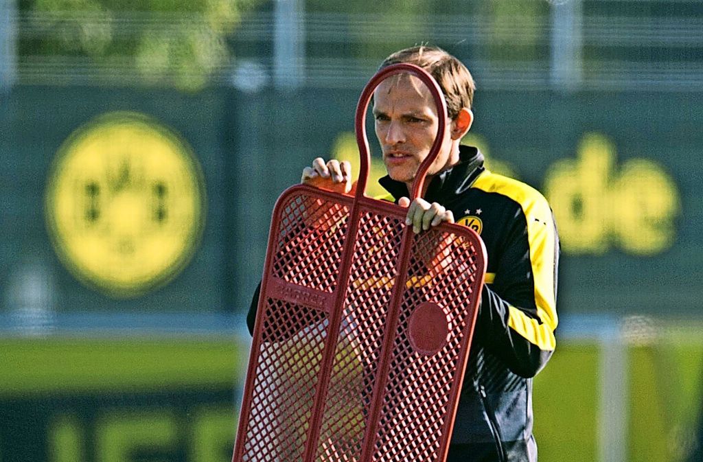 Thomas Tuchel hat derzeit bei Borussia Dortmund einen schweren Stand. Foto: dpa