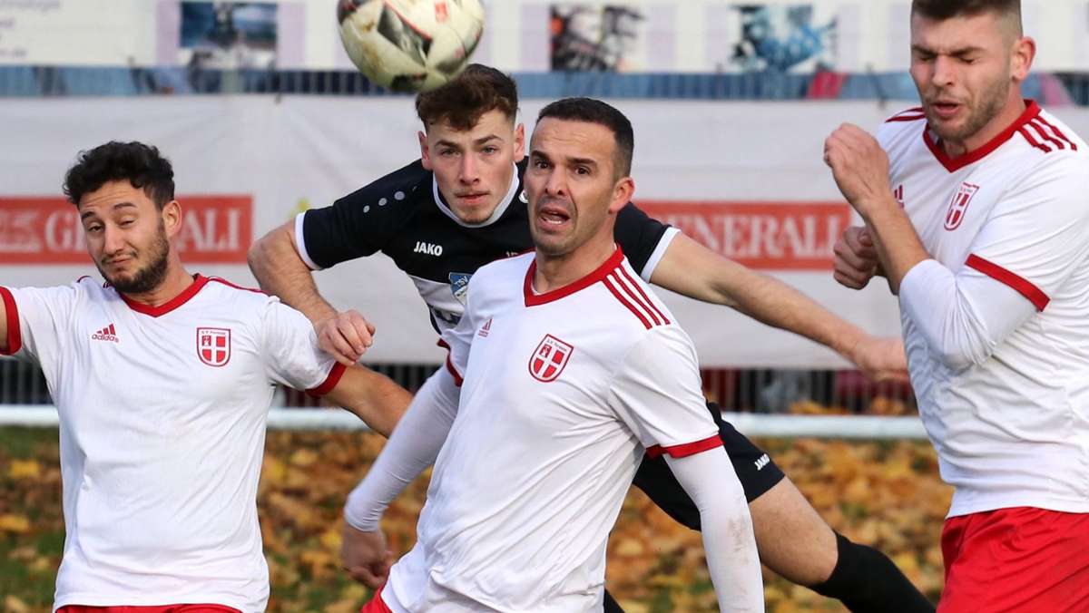 Fußball-Bezirksliga: Beim SV Perouse rollt der Ball trotz Turbulenzen weiter