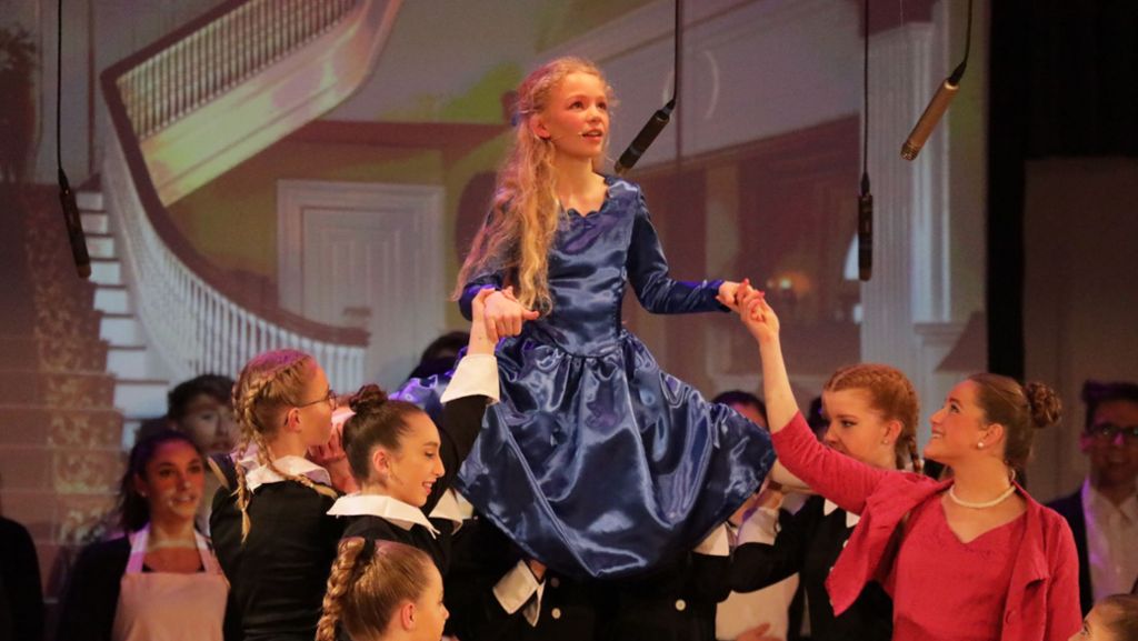 Musical-Event in Schmiden: Publikum begeistert von „Annie“