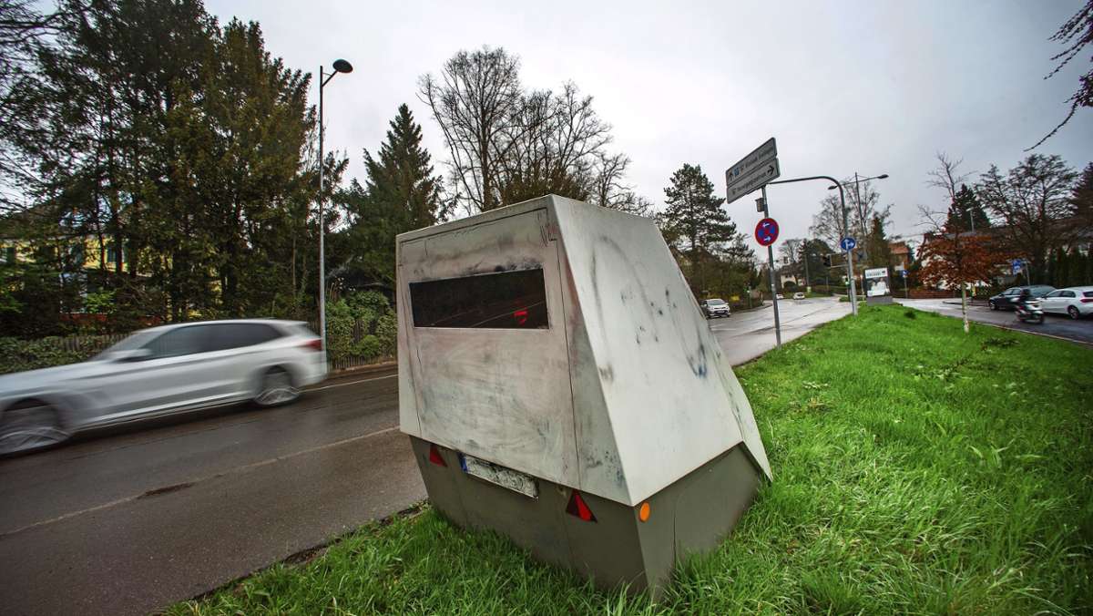 Tempokontrollen in Esslingen: Unerwünschte Blitze aus dem Trailer