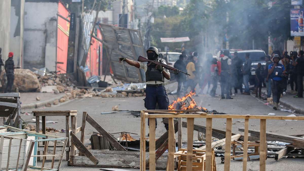 Kriminalität: Berichte: Banden greifen Regierungsgebäude in Haiti an