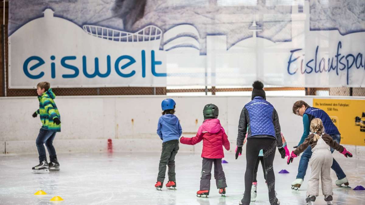 Schlittschuh, Eishockey, Eisstockschießen: Die schönsten Eishallen in Stuttgart und Region