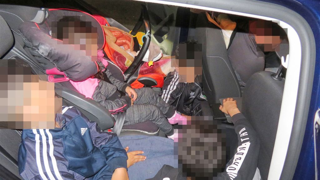 In Dortmund: Mit Tempo 190 an der Polizei vorbei – fünf Kinder auf der Rückbank