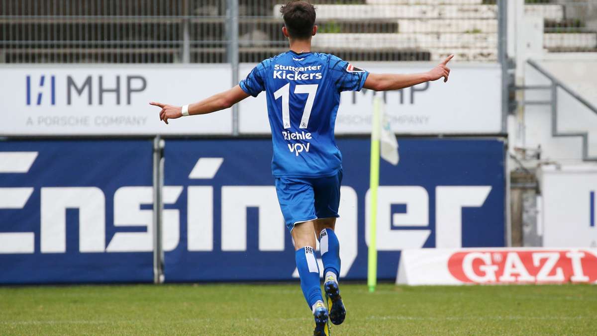 Fußball-Oberliga: Stuttgarter Kickers bleiben Spitzenreiter nach 5:1 gegen SU Neckarsulm