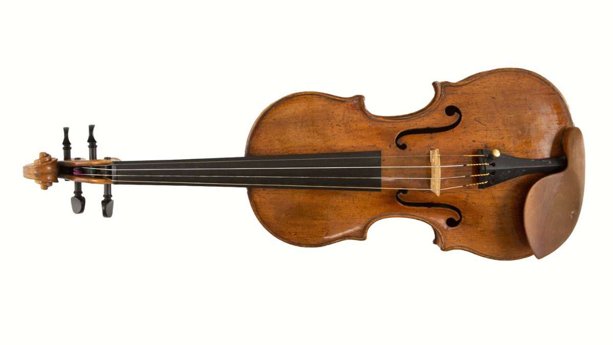 Berlin: Wertvolle Geige bei Durchsuchungen gefunden