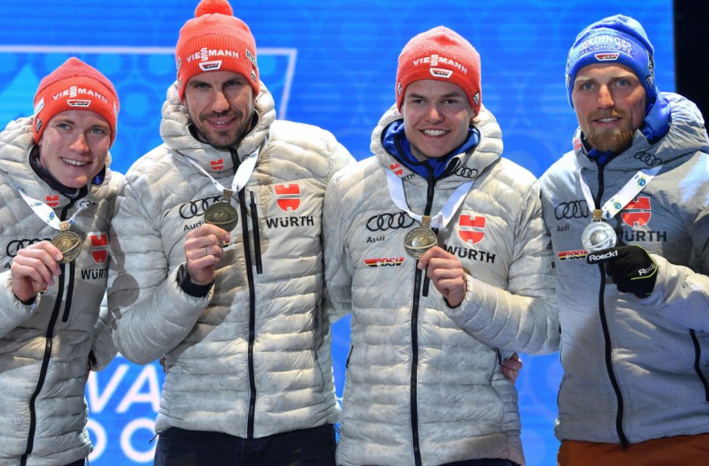 Gold hatten sie in Reichweite, Bronze ist es am Ende für die Männer-Staffel geworden: Benedikt Doll, Arnd Peiffer, Philipp Horn und Erik Lesser (v. li.)