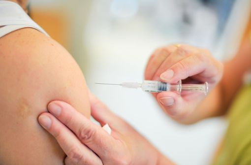 Verband appelliert: „Nicht mehr bei Ärzten nach Impfterminen fragen“