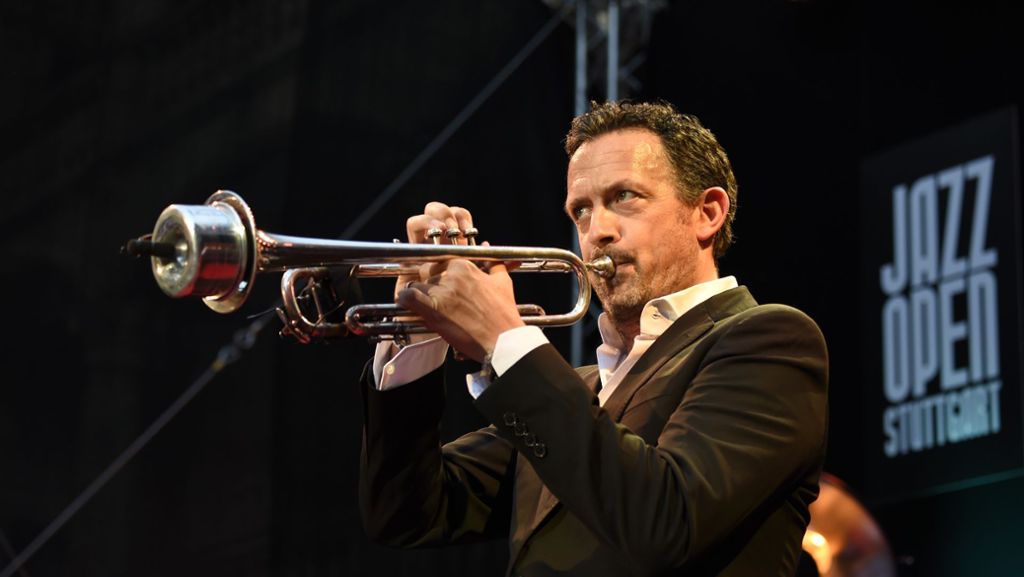  Till Brönner beeindruckt und berührt bei seinem ersten Jazz-Open-Konzert seit sechs Jahren. 