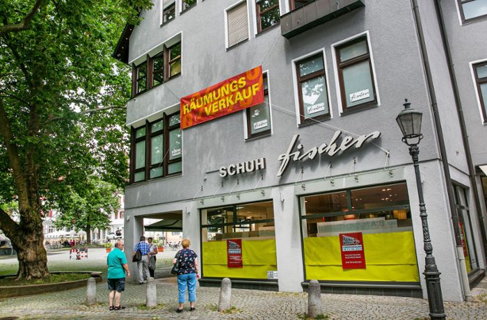 Einzelhandel in Esslingen: Fischer-Schwestern räumen ihr Schuhhaus