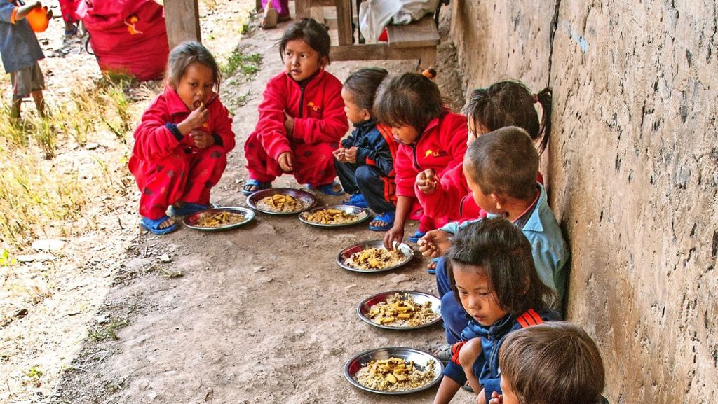 Stuttgart-Vaihingen: Ein warmes Essenfür Kinder in Nepal