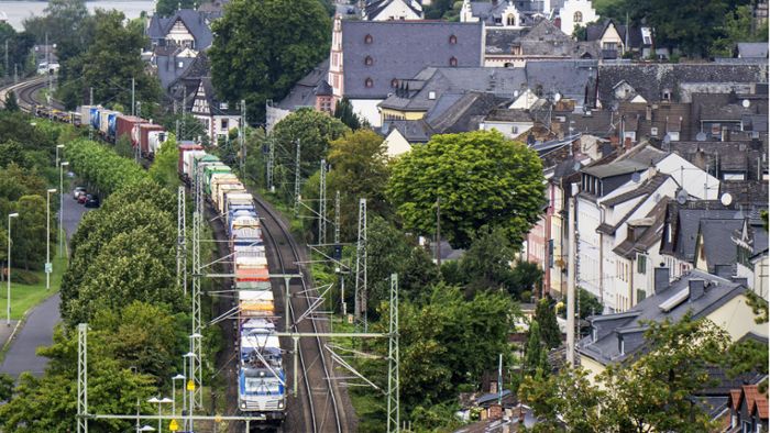 Güterzüge hupen diesen Mittwoch: Bahnbranche protestiert laut gegen Einschnitte