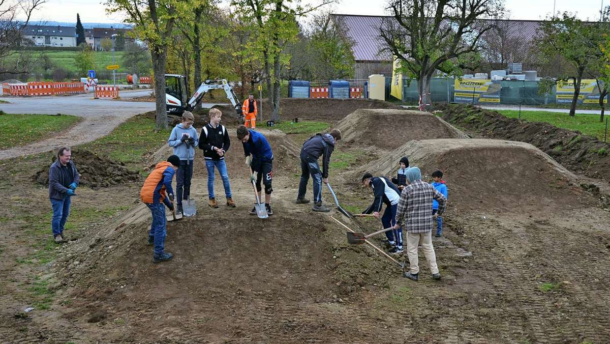 Für Mountainbiker: Neue Dirt-Bahn in Gärtringen gebaut