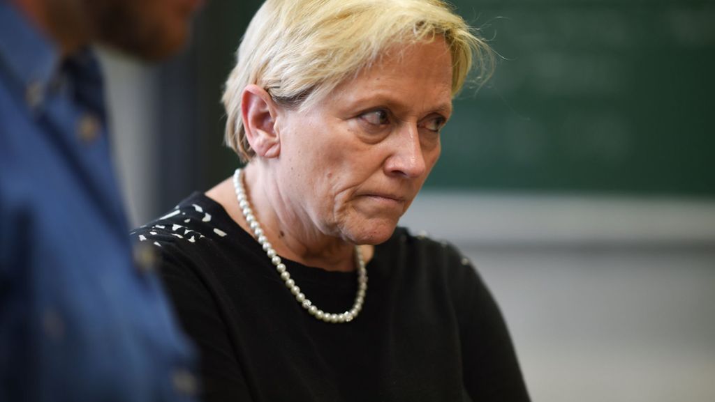 Susanne Eisenmann: Kultusministerin bedauert Verschiebung der Realschulprüfung