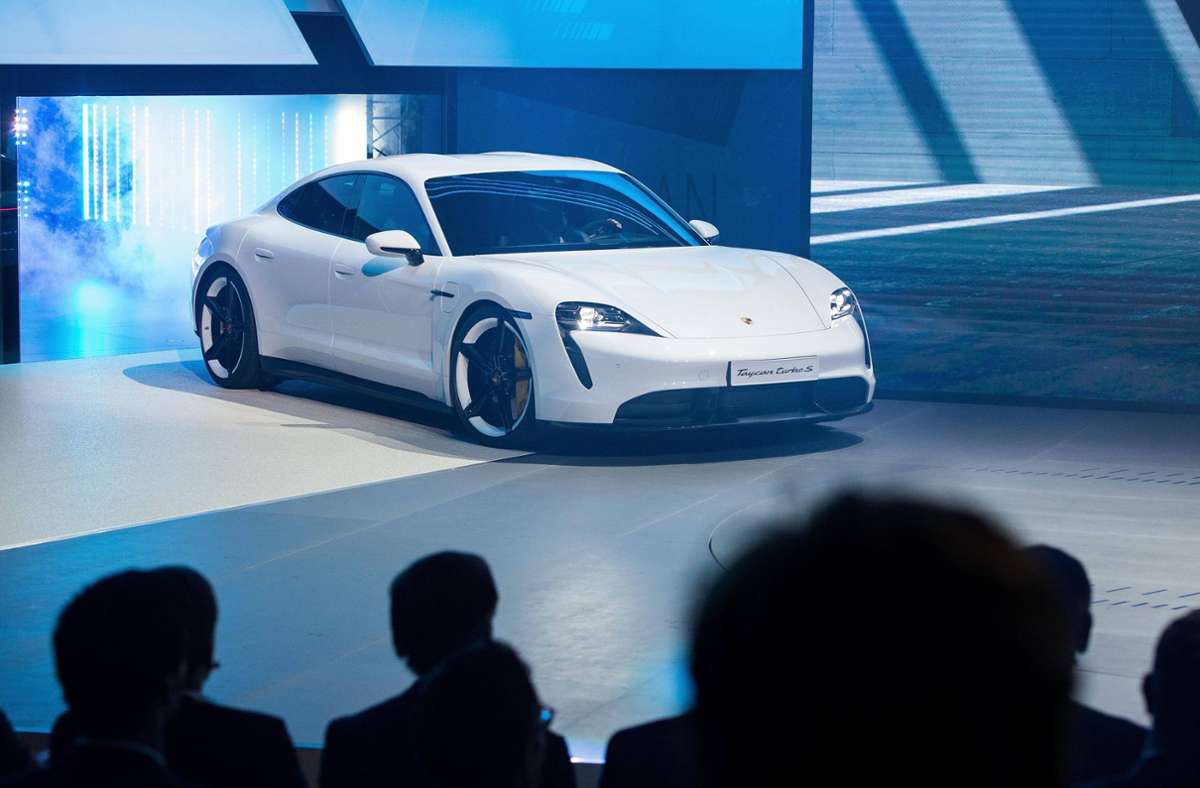 Error de Porsche: el fabricante de automóviles de Stuttgart retira la empresa económica Taycan