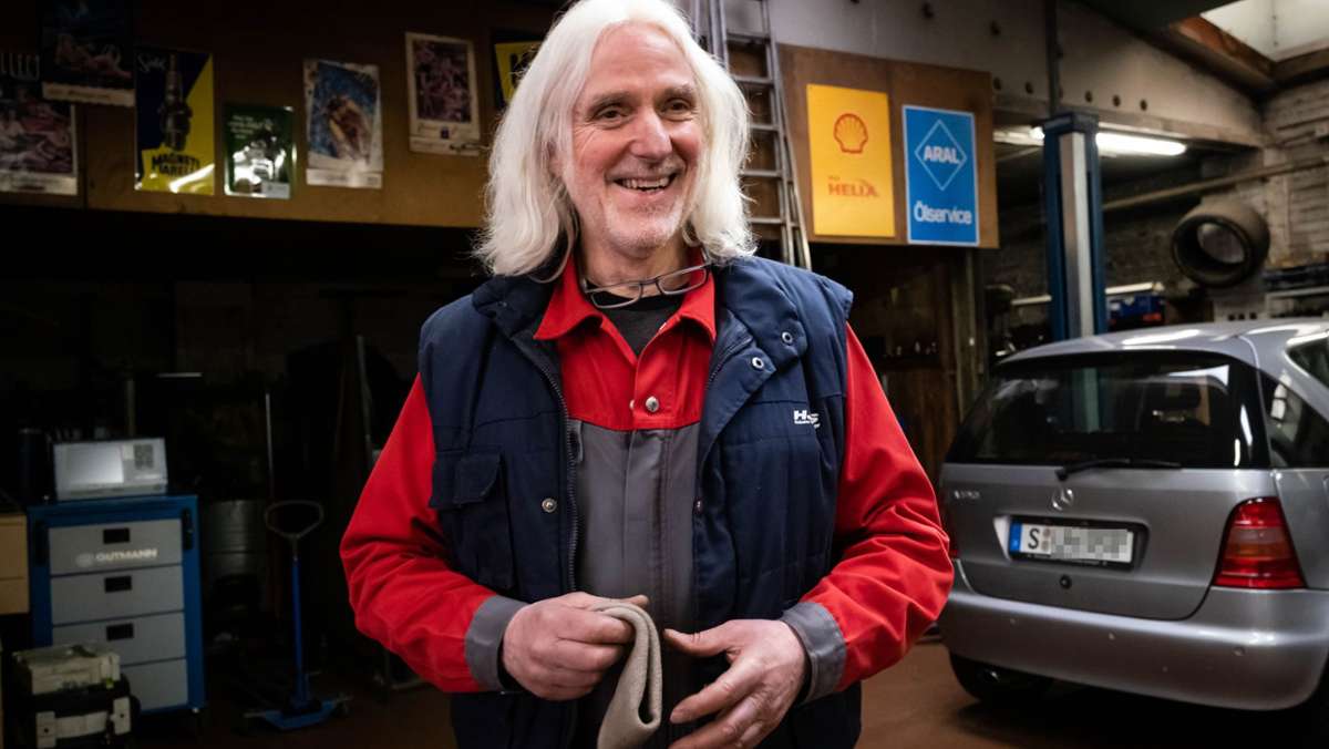  Nach 36 Jahren gibt Klaus Schierle die Kfz-Werkstatt im Stuttgarter Westen ab, die sein Großvater vor fast 100 Jahren gegründet hat. Ein Besuch an einem Ort für Autos und ihre Menschen. 