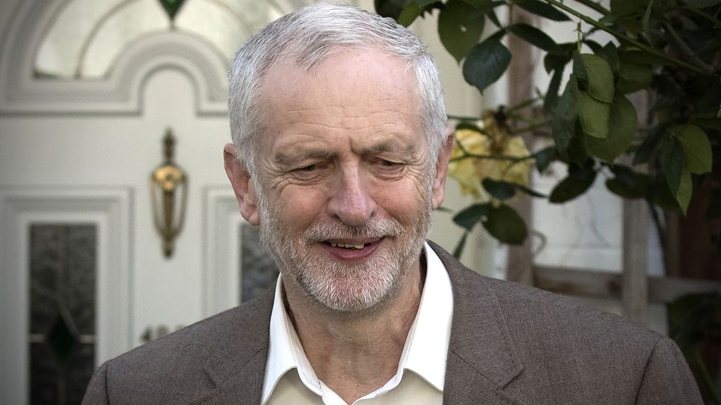 Trotz Misstrauensvotum: Labour-Chef Corbyn will nicht zurücktreten