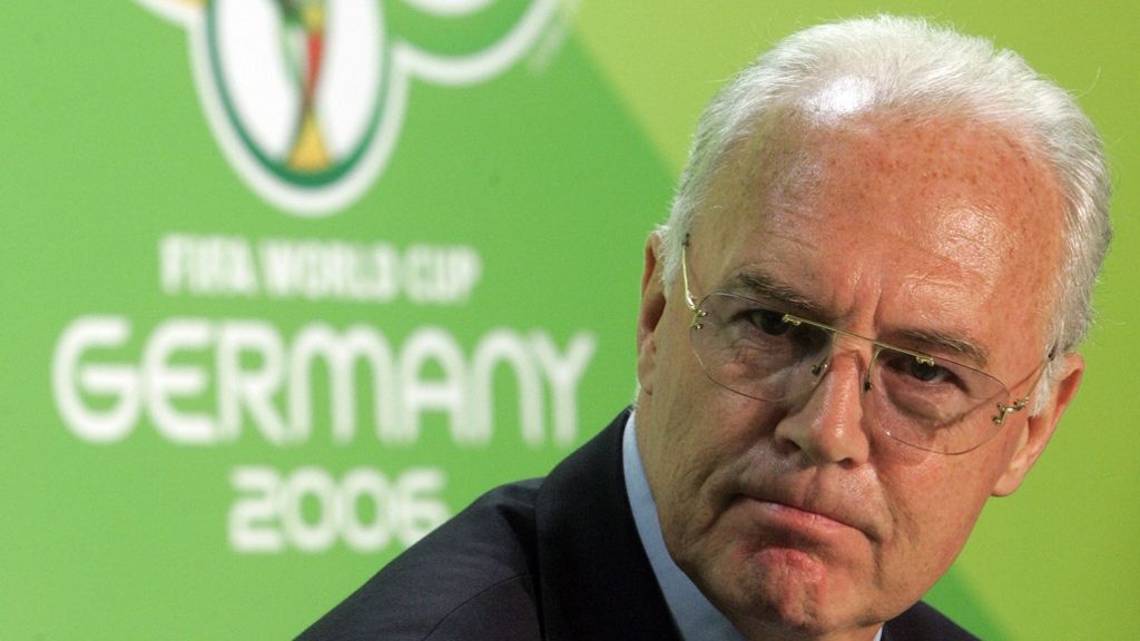 WM-2006-Affäre: Millionen-Salär für Beckenbauer