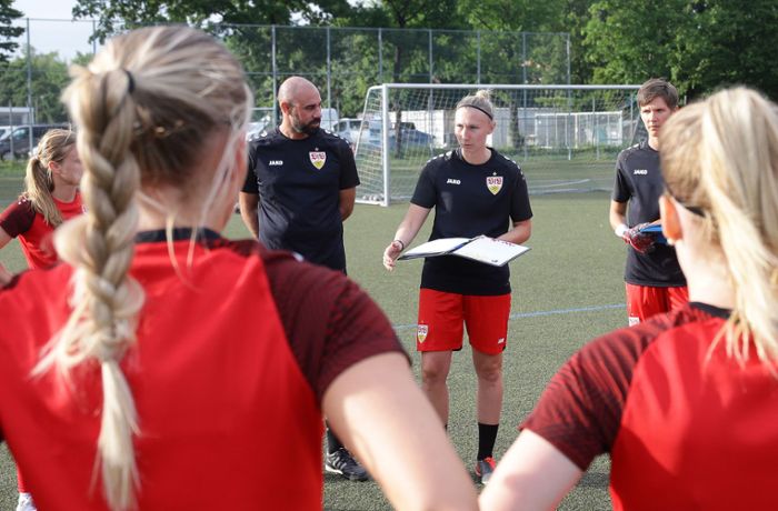 Frauenteam des VfB Stuttgart: Wie Lisa Lang zu ihrer Doppelrolle gekommen ist