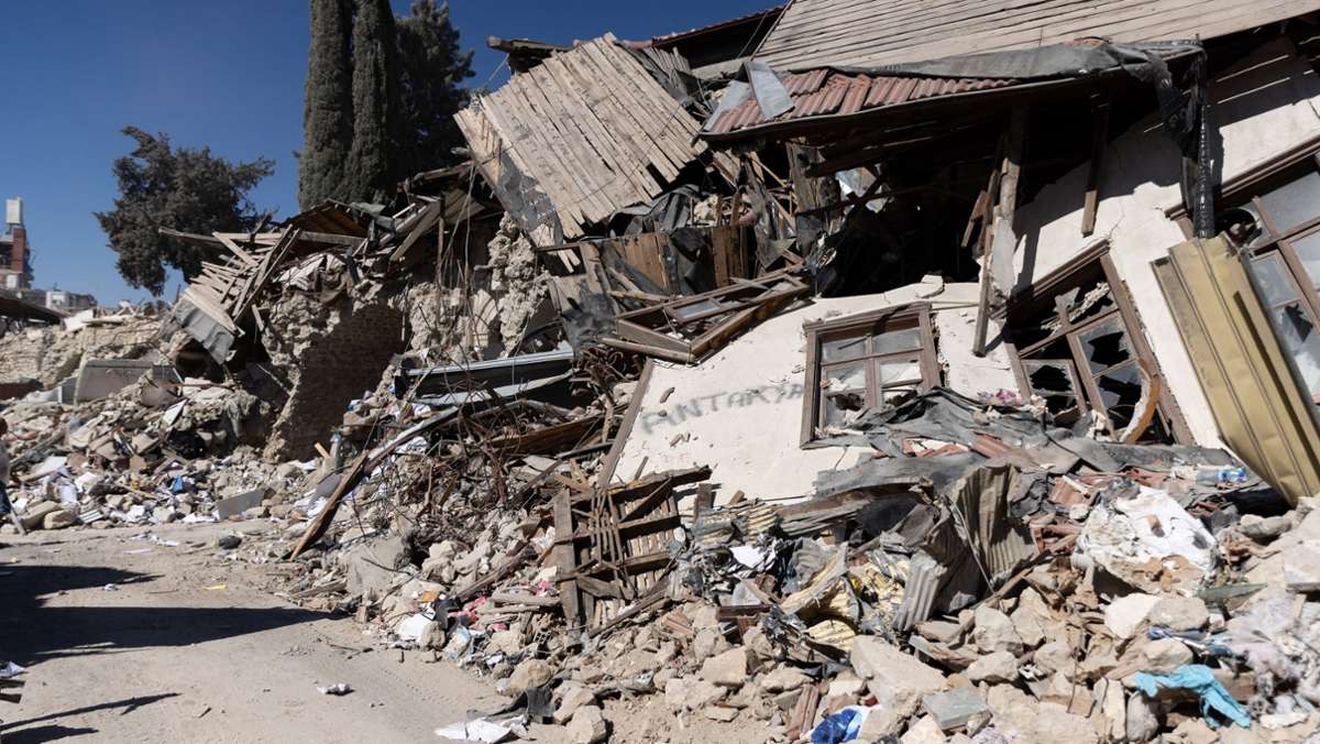 Türkische Gemeinde in Deutschland: Längerer Aufenthalt für  Erdbebenopfer gefordert