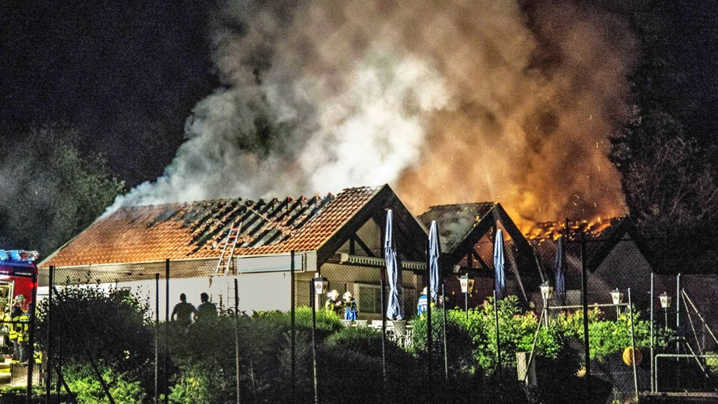 Schwerer Brand beim Tennisclub Winterbach: Zweiter Brand in drei Wochen