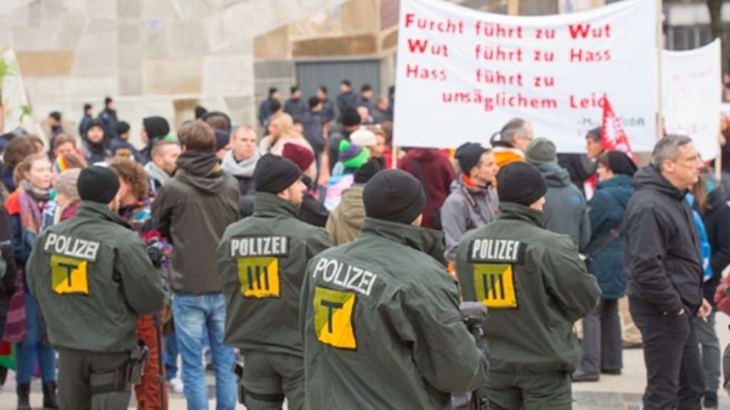 Demonstration in Stuttgart: Bildungsplan sorgt weiter für Streit