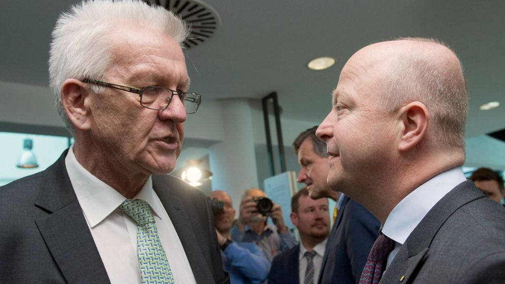 Grün-gelbe Koalition im Südwesten?: FDP-Chef Theuer flirtet mit Kretschmann