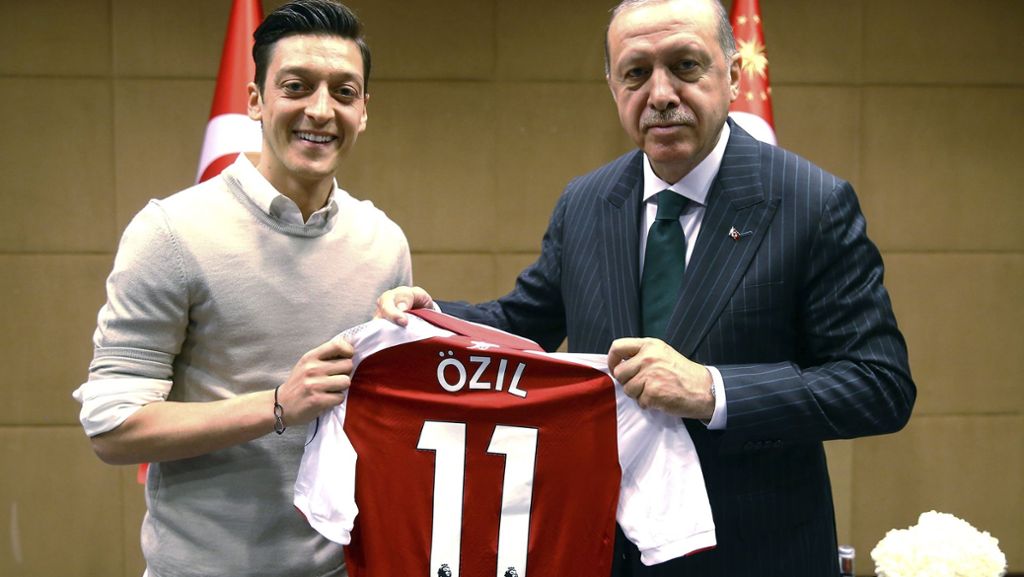 Mesut Özil äußert sich zu Erdogan-Foto: Nichts verstanden