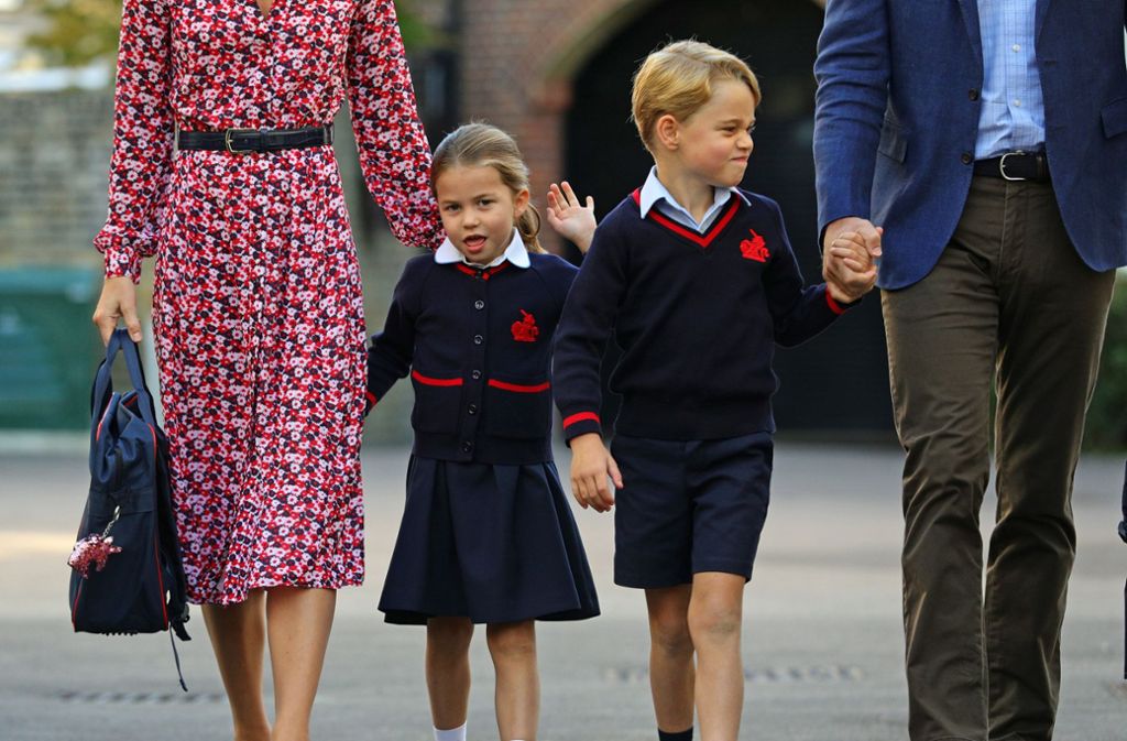 September 2019: Charlotte geht jetzt zur Schule – und zwar wie ihr Bruder George auf die Thomas’s-Battersea-Grundschule in London.