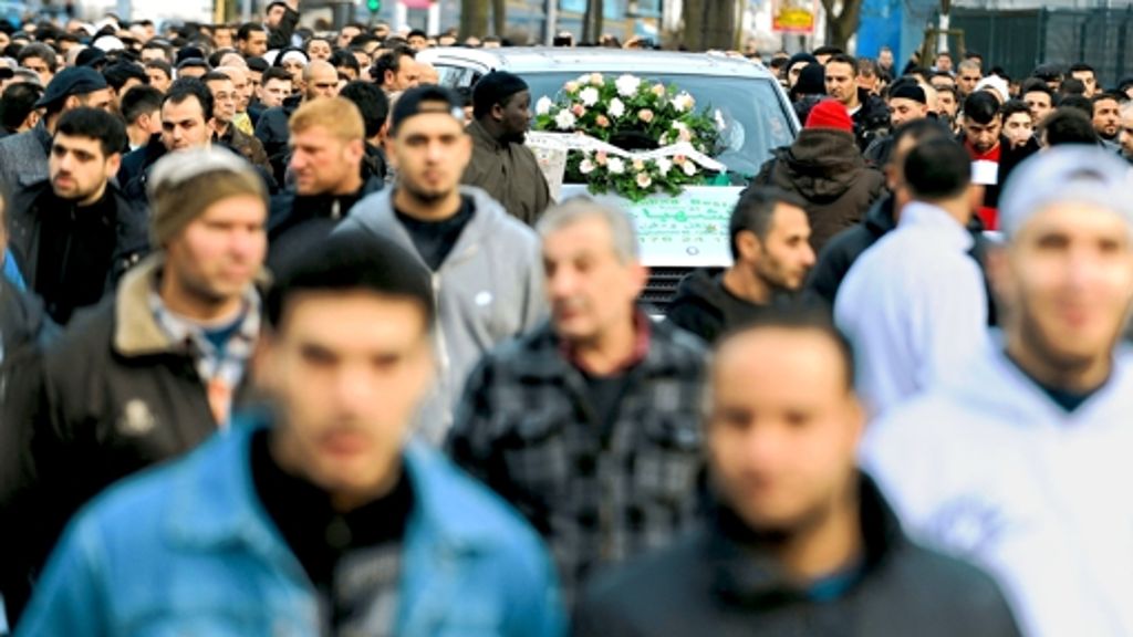 Trauerfeier in Berlin: Weshalb Burak B. erschossen wurde, ist ein Rätsel