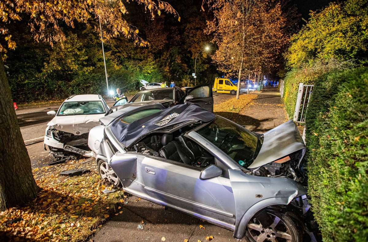 Die 24-jährige Porschefahrerin dürfte aus medizinischen Gründen den Unfall gebaut haben.