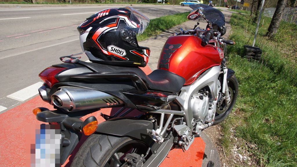 Bei Rechberghausen: Motorradfahrer stirbt nach missglücktem Überholmanöver