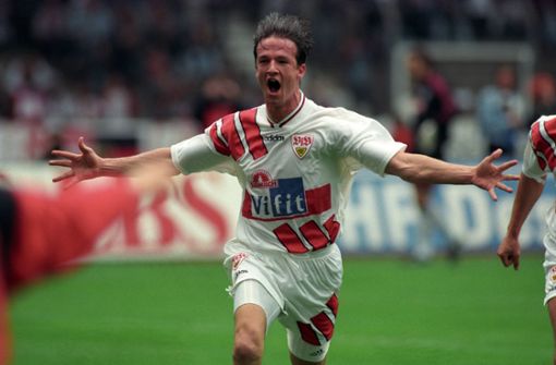 Ex-Stürmer Fredi Bobic wurde 1995/96 Torschützenkönig im Trikot des VfB Stuttgart. Foto: Pressefoto Baumann