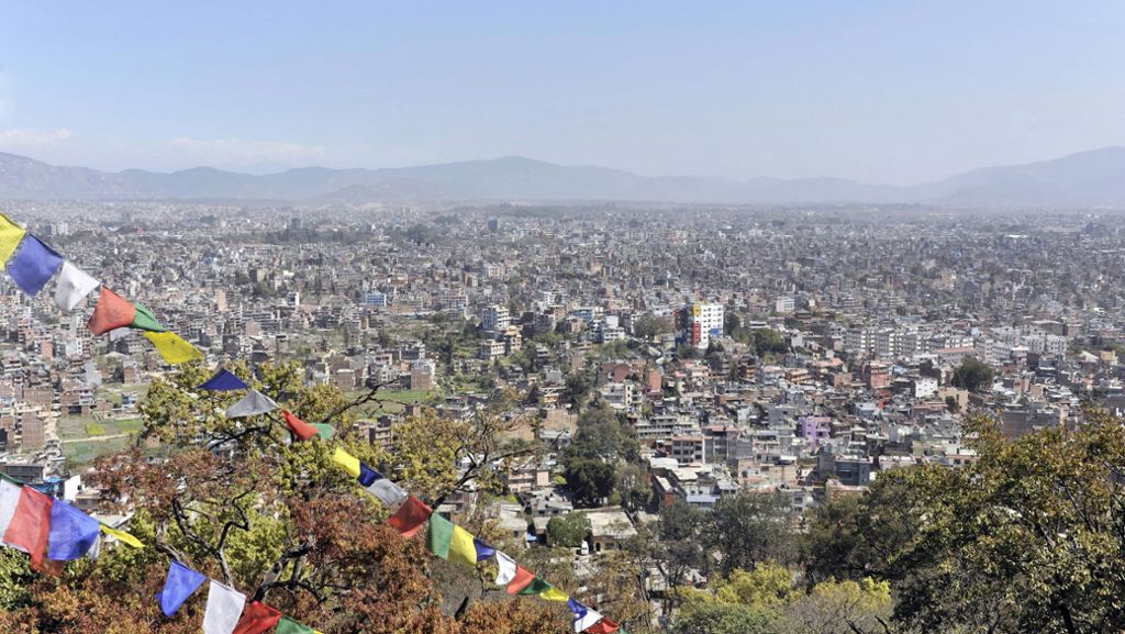Klare Sicht wegen Corona-Lockdown: Mount Everest von Kathmandu aus zu sehen