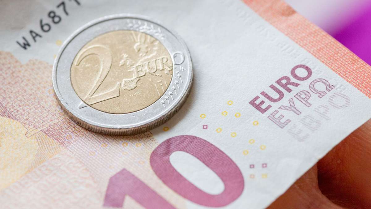 Zwölf Euro zum 1. Oktober: Mindestlohn: Stuttgart hat geringeren Bedarf