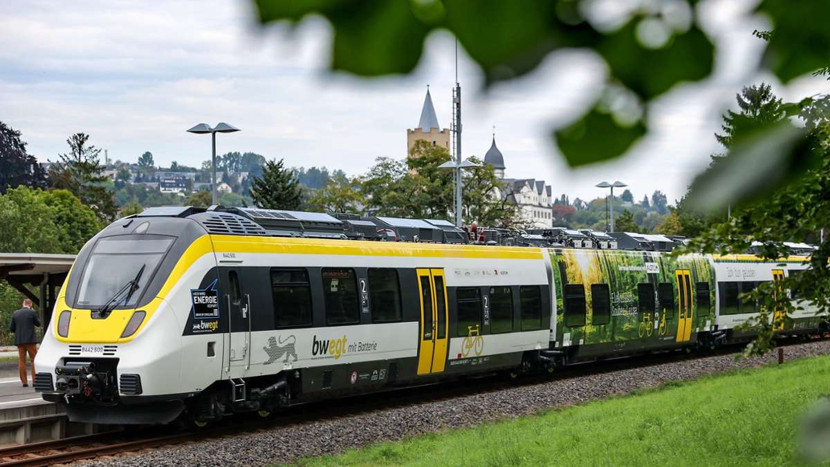 Deutsche Bahn AG will klimaneutral werden: Erster Zug mit Batteriebetrieb geht auf die Strecke