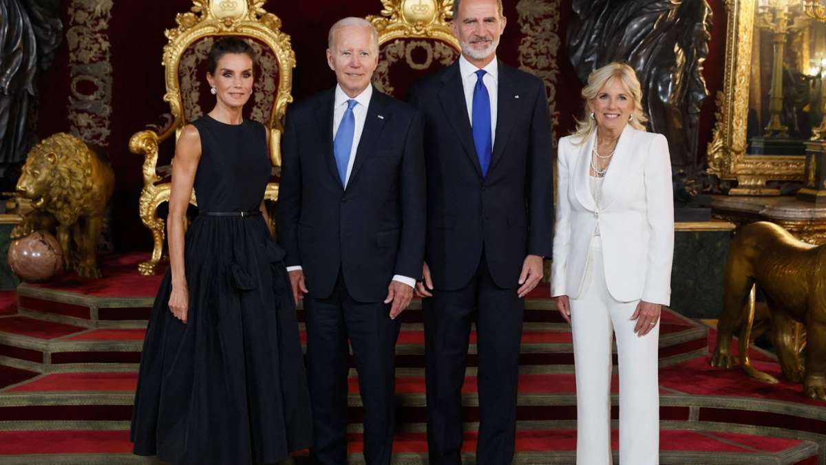 Nato-Gipfel: US-First Lady besucht mit ihren Enkelinnen ukrainische Flüchtlinge