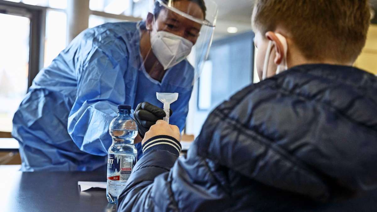 Infektionsschutz an Stuttgarter Schulen: Schulen sollen Selbsttests selber organisieren