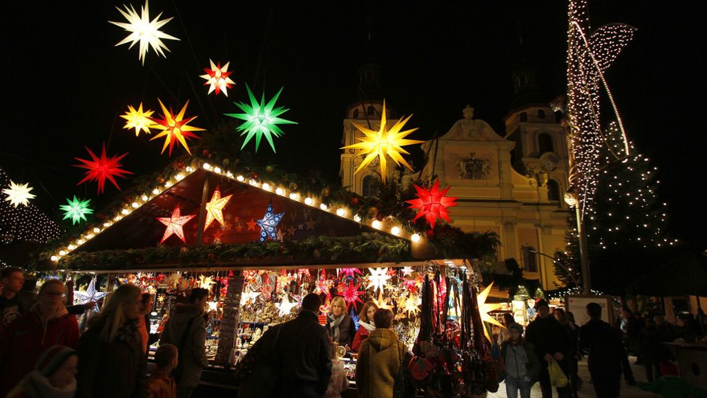 Weihnachtsmärkte im Kreis Ludwigsburg: Budenzauber vor Fachwerk- und Schlosskulissen