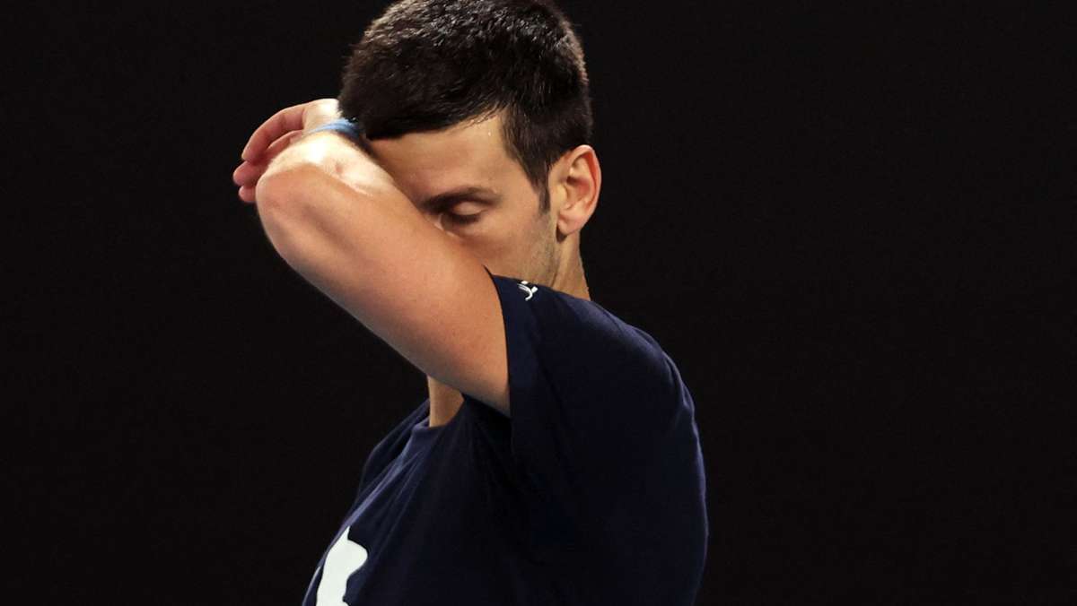  Novak Djokovic hat sich mit seinen Tricksereien bei der Einreise zu den Australian Open ins Abseits geschossen. In der Heimat aber ist der Tennisstar ein Volksheld und bestätigt den Opfermythos der serbischen Nationalisten. 