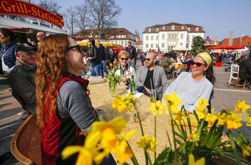 Mit dem Märzklopfen haben die Händler in Ludwigsburg den Frühling eingeläutet.
