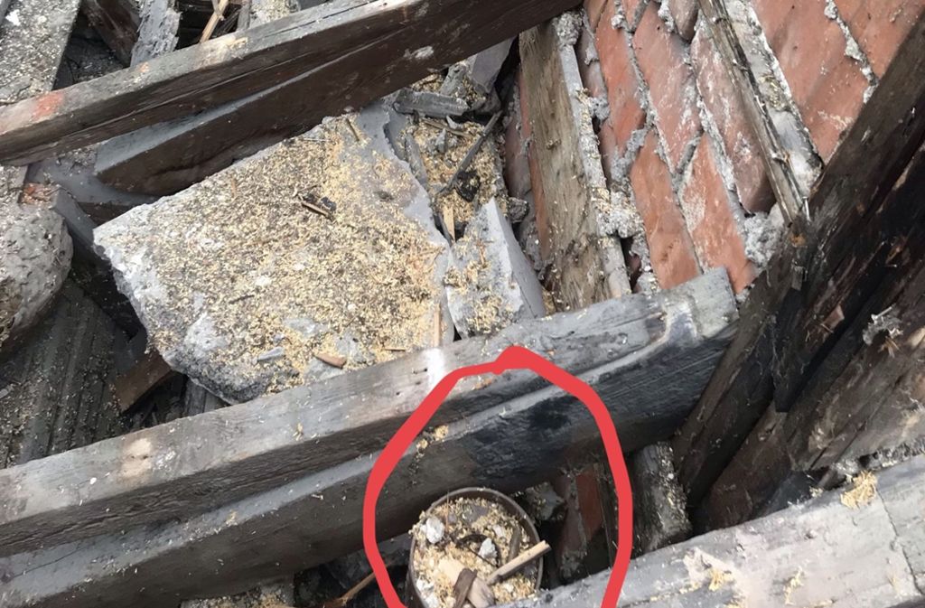 Der Fundort der Bombe im Dachstuhl eines Hauses in Stuttgart-Ost Foto: privat