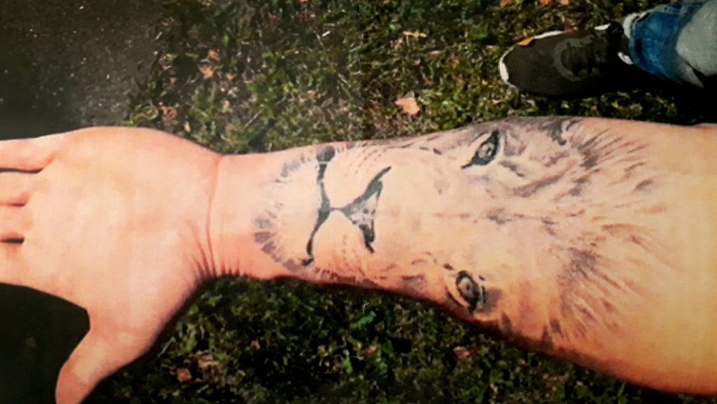Verwaltungsgericht in Düsseldorf: Gericht hält Tattoos bei Polizeibewerbern für zulässig