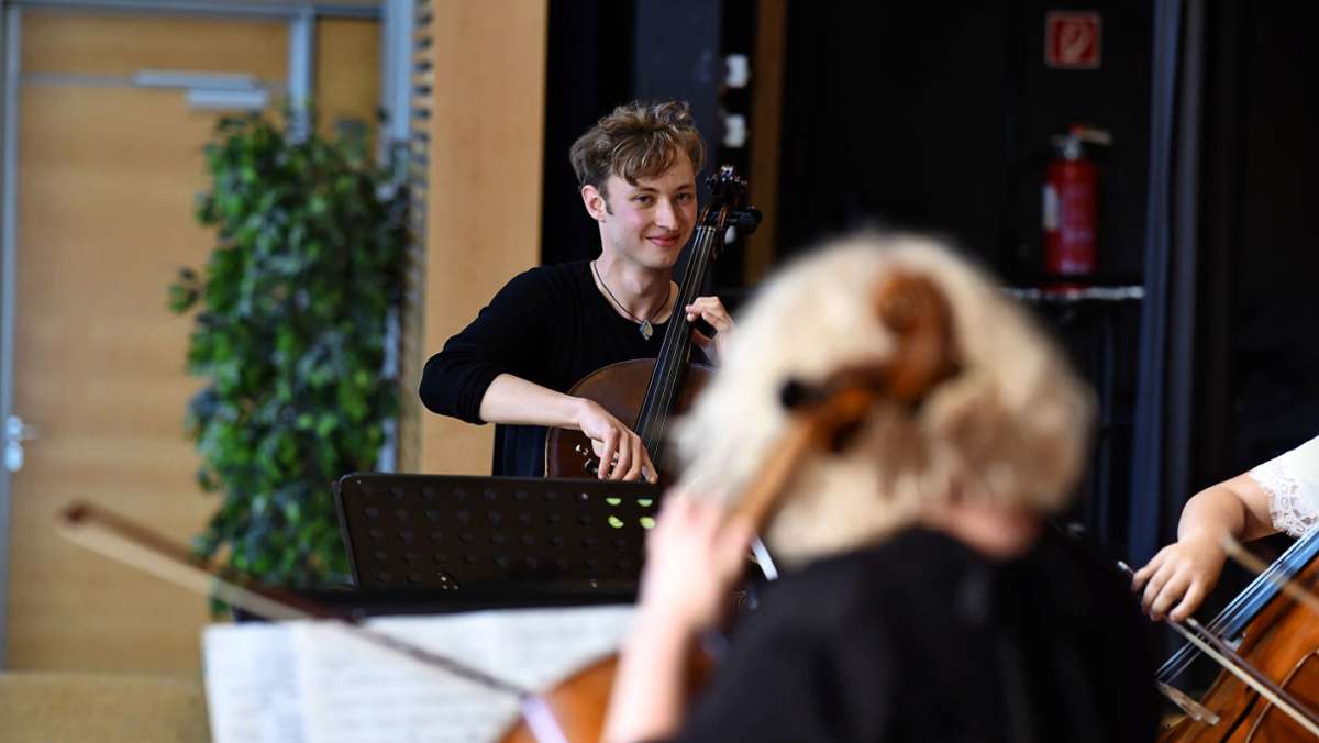 Schüler:innen organisieren Kultur in Fellbach: Ungewöhnliche  Konzerte in kleiner Runde