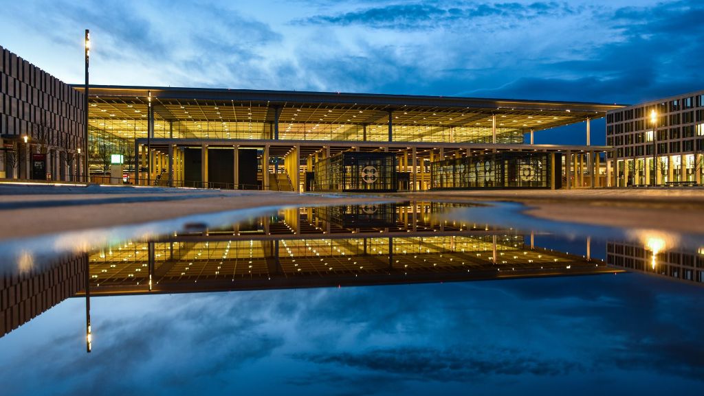 Berliner Flughafen BER: Neuer Eröffnungstermin im Oktober 2020